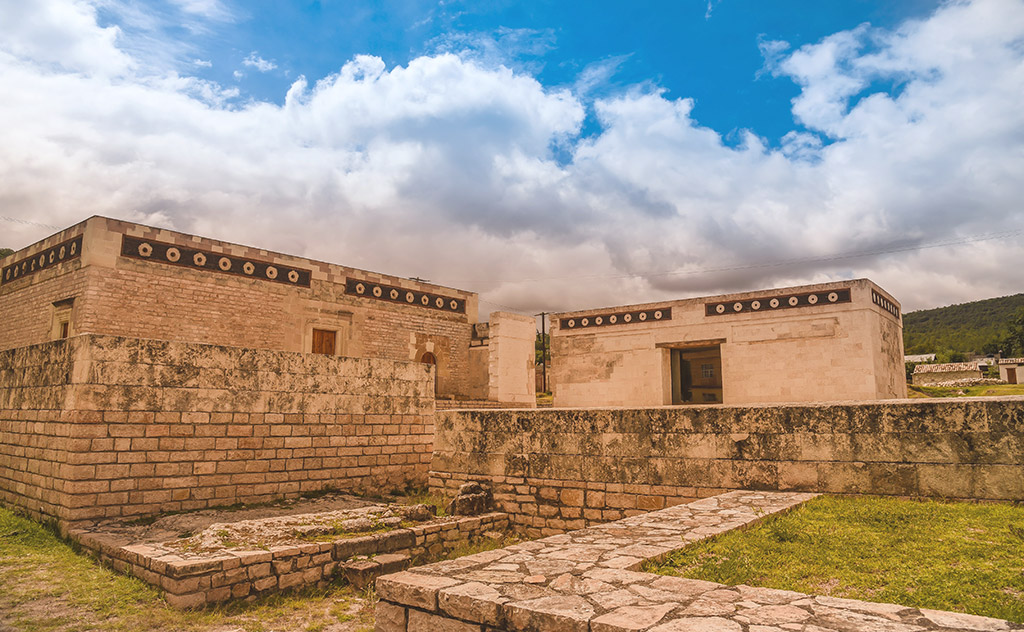 Descubre la Casa de la Cacica, en San Pedro y San Pablo Teposcolula, Oaxaca.